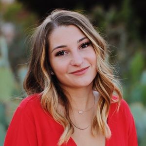 Meet your Posher, Anna